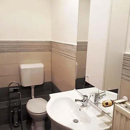 Hőforrás Wellness Affittacamere
