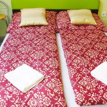 Hoforras Wellness Vendeghaz