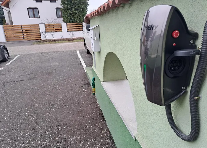 Hoforras Wellness Vendeghaz Pensiune 3*
