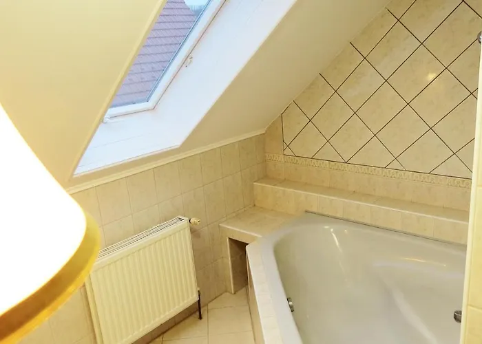 Hoforras Wellness Vendeghaz 3* Egerszalók